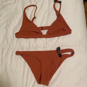 Ark rust color bikini